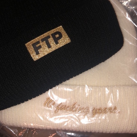 🚨 FTP ‘10 Fvcking Years’ anniversary knit beanie. NWT White w/gold embroidery - Picture 8 of 8